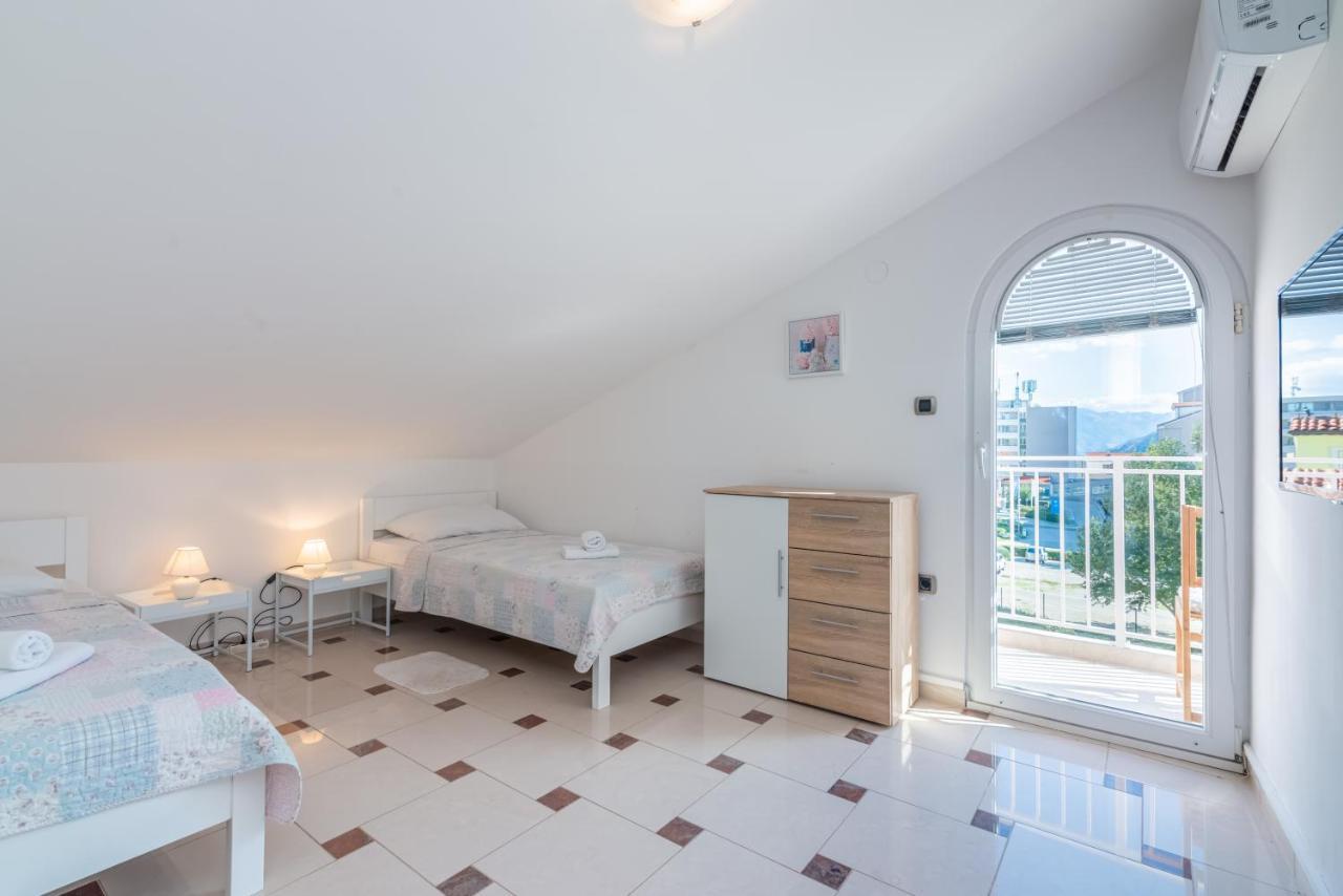 Beautiful Apartment Lovorka 6 , Baska, Krk المظهر الخارجي الصورة