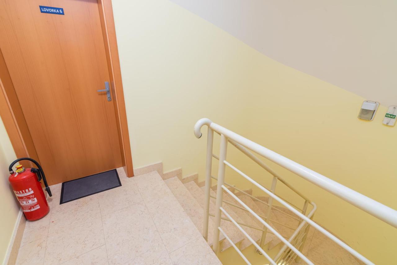 Beautiful Apartment Lovorka 6 , Baska, Krk المظهر الخارجي الصورة