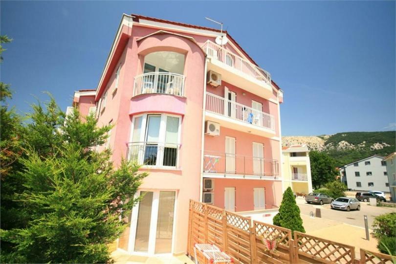 Beautiful Apartment Lovorka 6 , Baska, Krk المظهر الخارجي الصورة